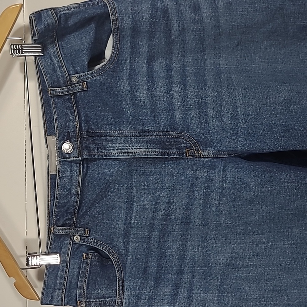 Everlane Classic Denim Cropped Jeans - Picture 3 of 11